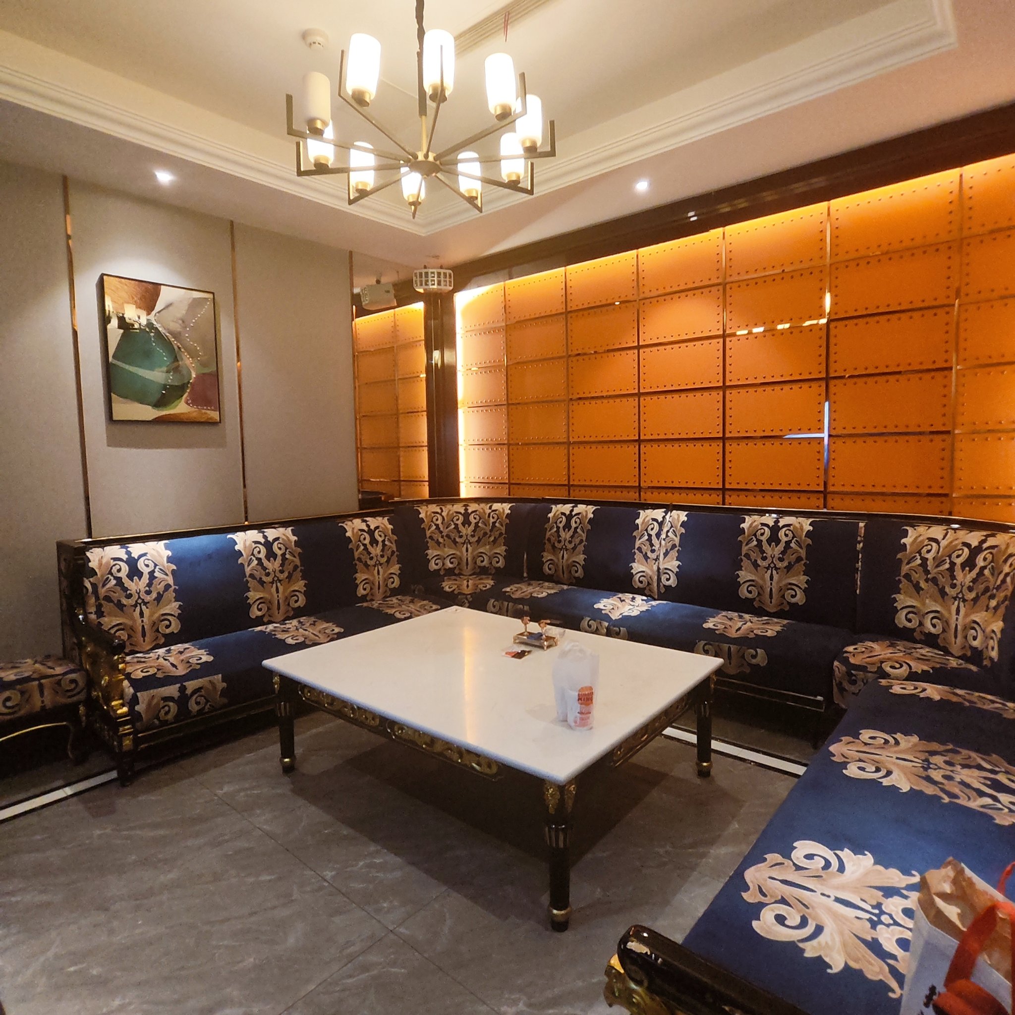 乌鲁木齐商务ktv和片场区别解析-乌鲁木齐县ktv预定